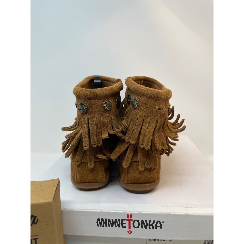 Minnetonka Double Fringe Side Zip Boot Womens 7 Brown Excellent Suede Concho 693 - Picture 4 of 11